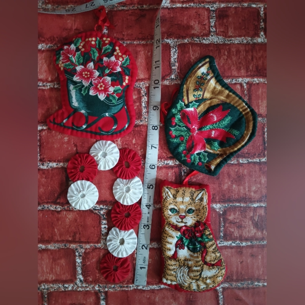 𝑭𝒆𝒔𝒕𝒊𝒗𝒆 𝑪𝒉𝒓𝒊𝒔𝒕𝒎𝒂𝒔 𝑯𝒂𝒏𝒅𝒎𝒂𝒅𝒆 𝑶𝒓𝒏𝒂𝒎𝒆𝒏𝒕𝒔 𝑺𝒆𝒕 - Picture 3 of 4
